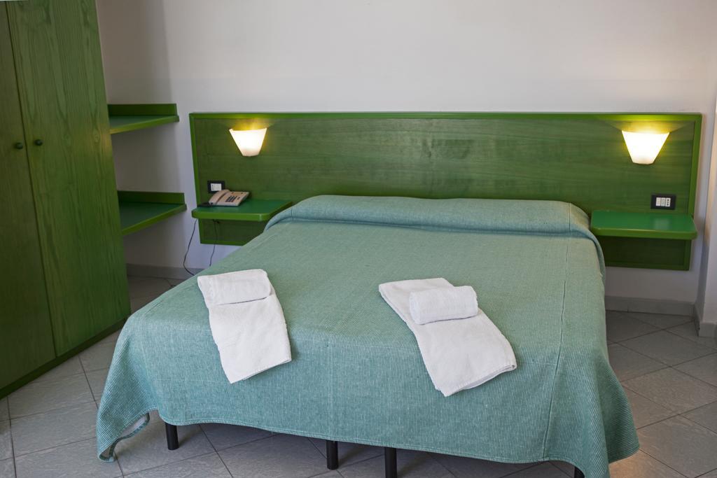 Hotel Piccada Palau Zewnętrze zdjęcie